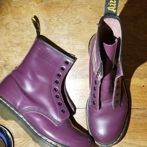 Dr Martens Air Cushion Boots